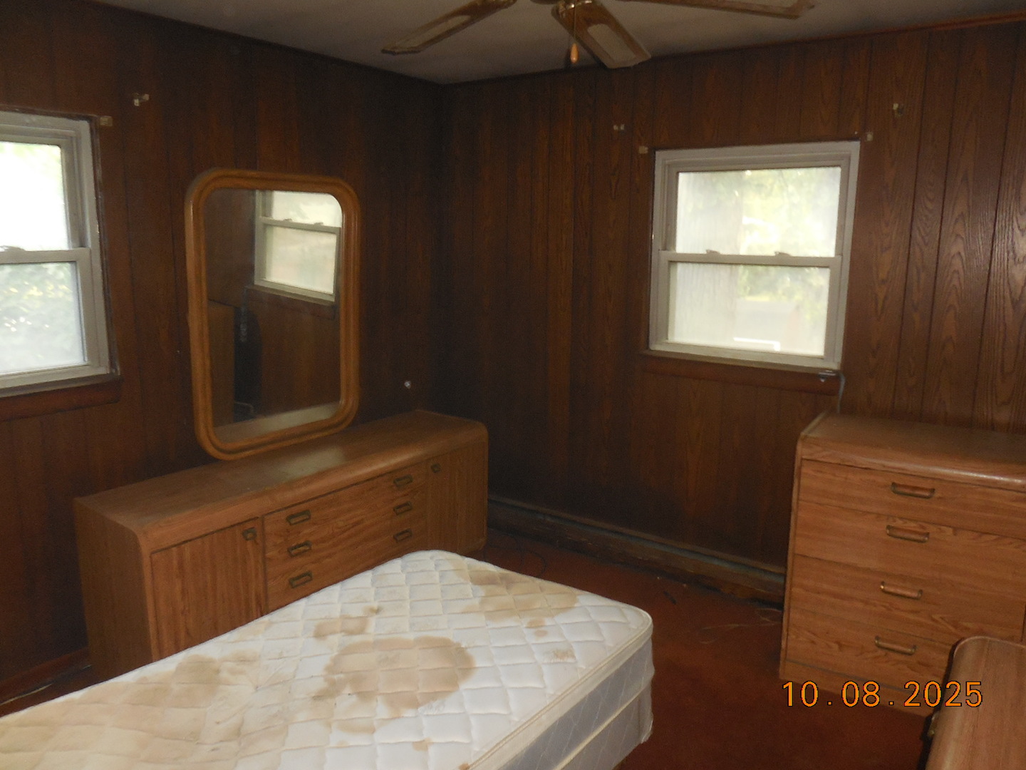 Lyons, IL 60513