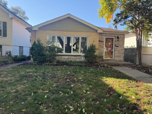 2723 W 98th Street, Evergreen Park, IL 60805