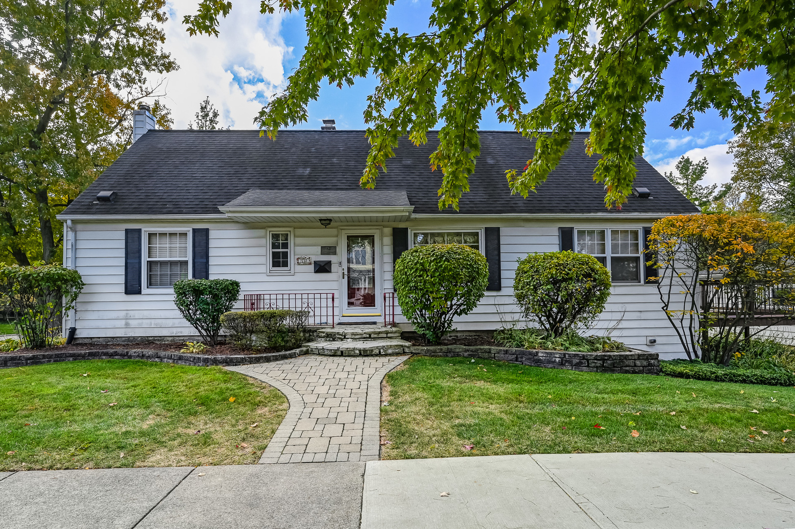 530 W 6th Street, Hinsdale, IL 60521