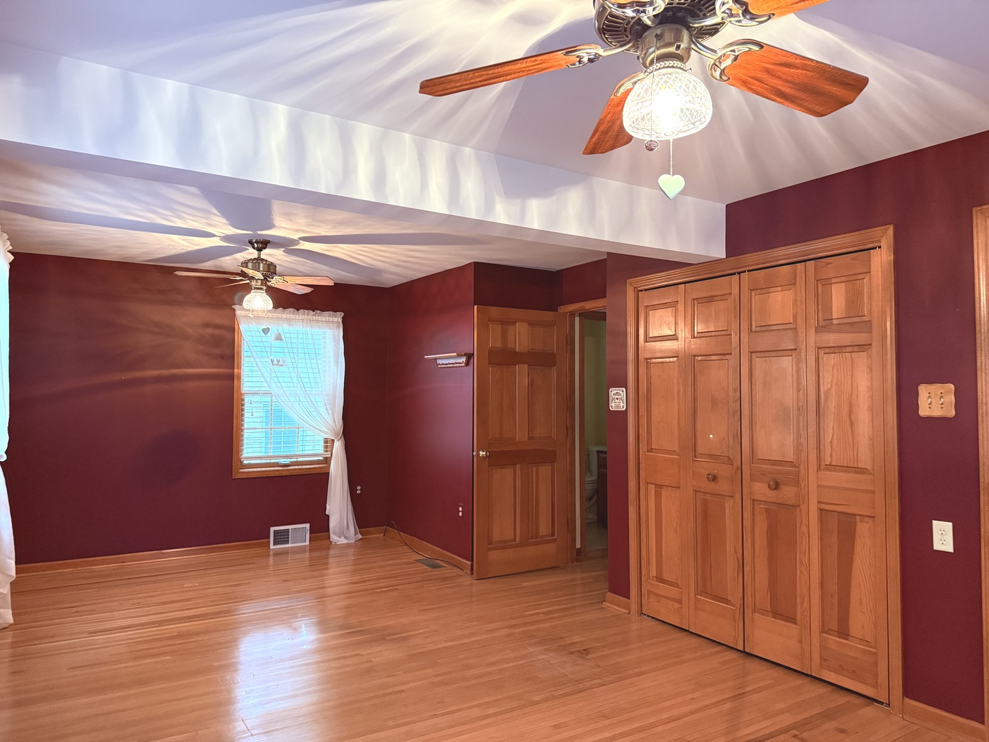 530 W 6th Street, Hinsdale, IL 60521