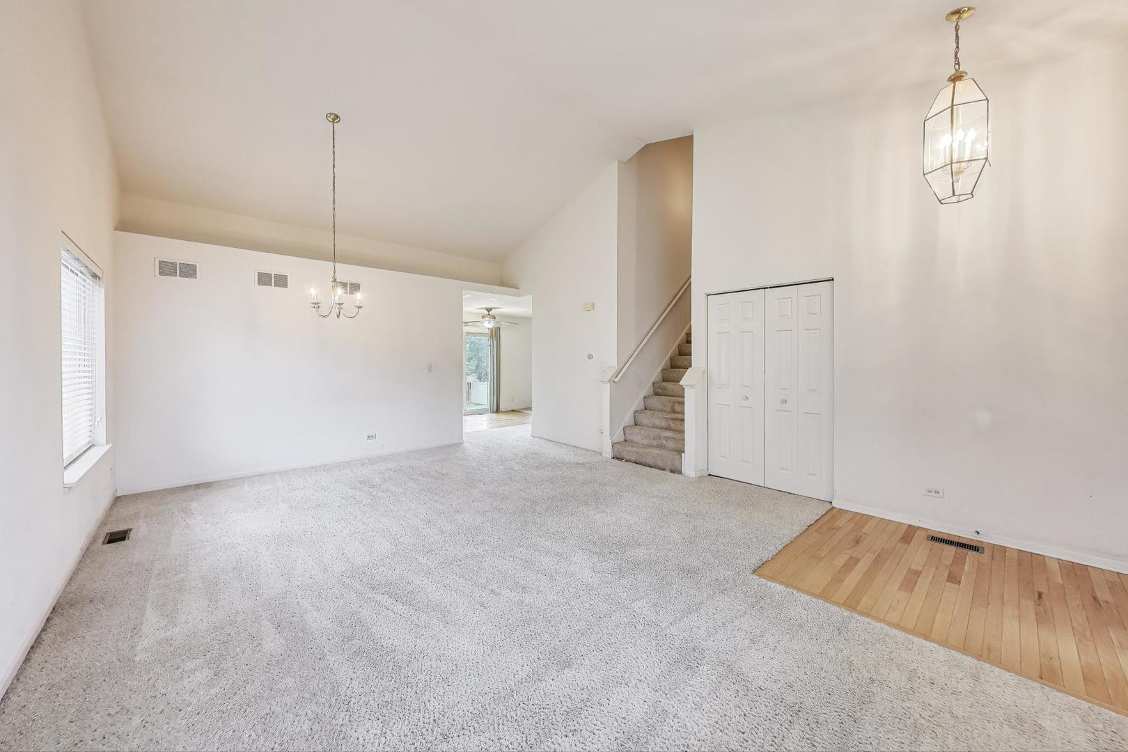 2922 Discovery Drive, Plainfield, IL 60586