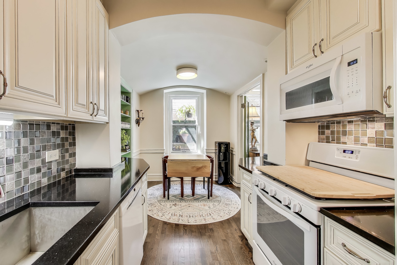 1255 N STATE Parkway #2E-3E, Chicago, IL 60610