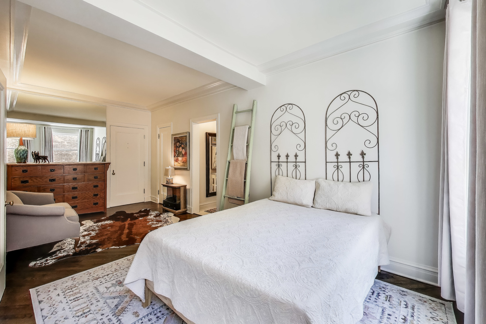 1255 N STATE Parkway #2E-3E, Chicago, IL 60610