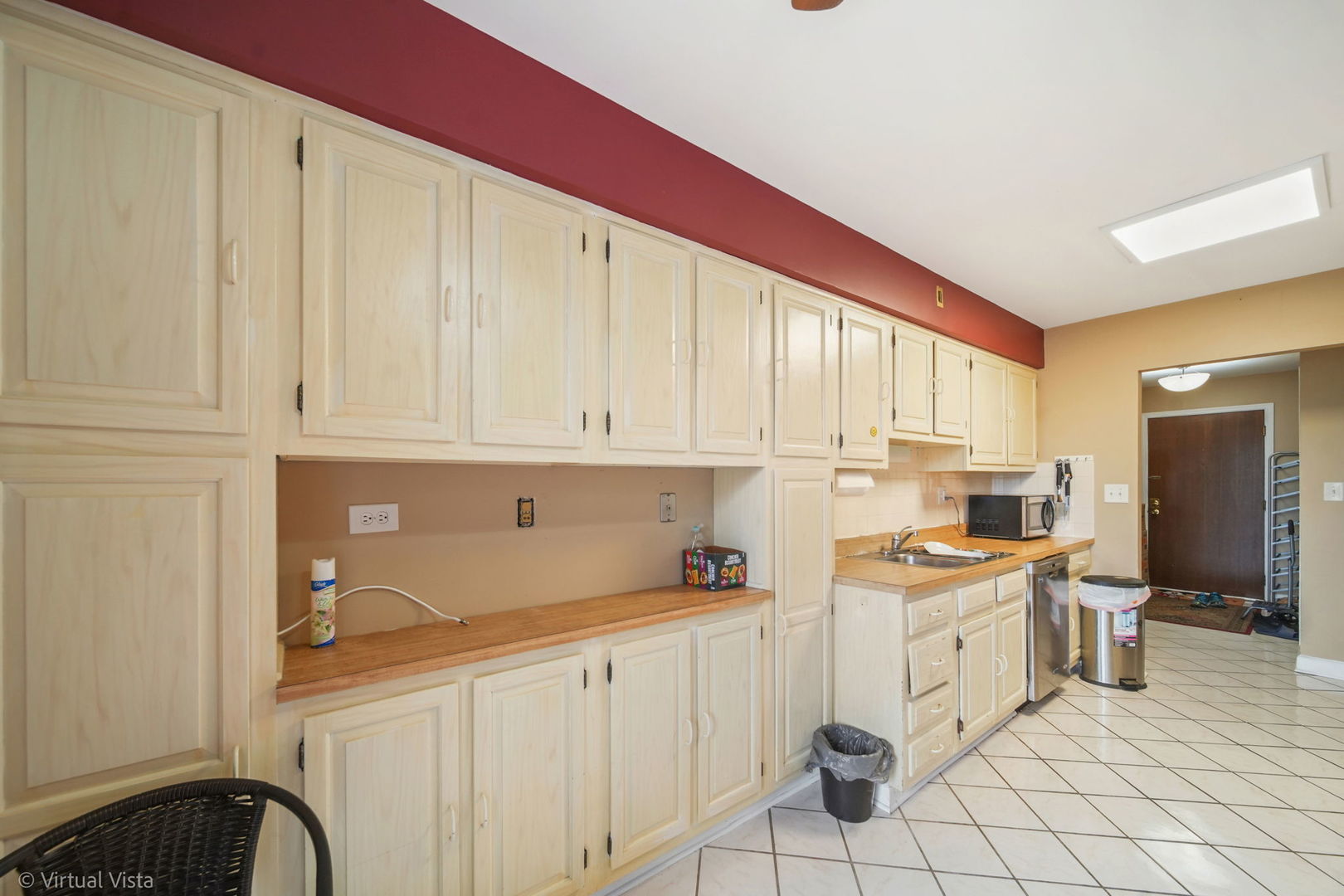 9500 Washington Street #306, Niles, IL 60714