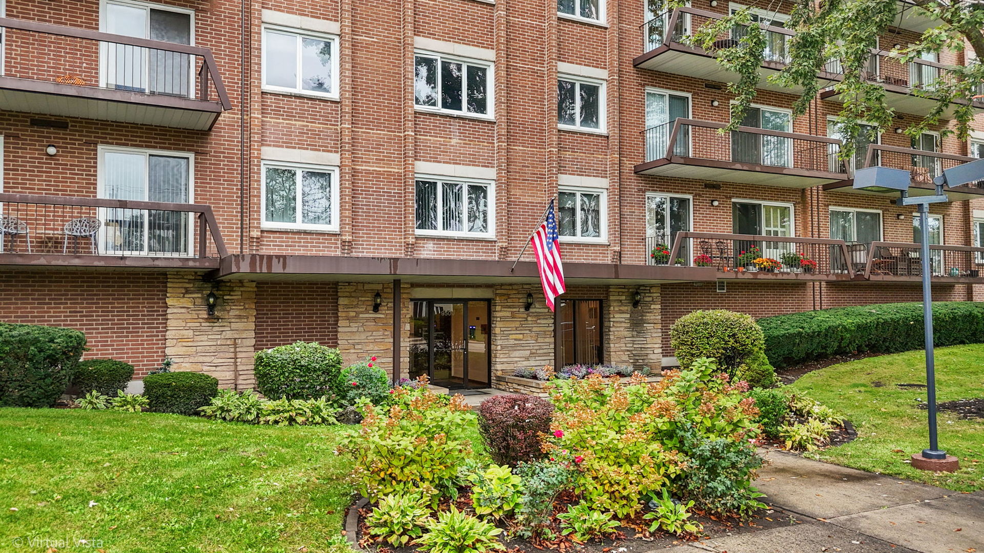 9500 Washington Street #306, Niles, IL 60714