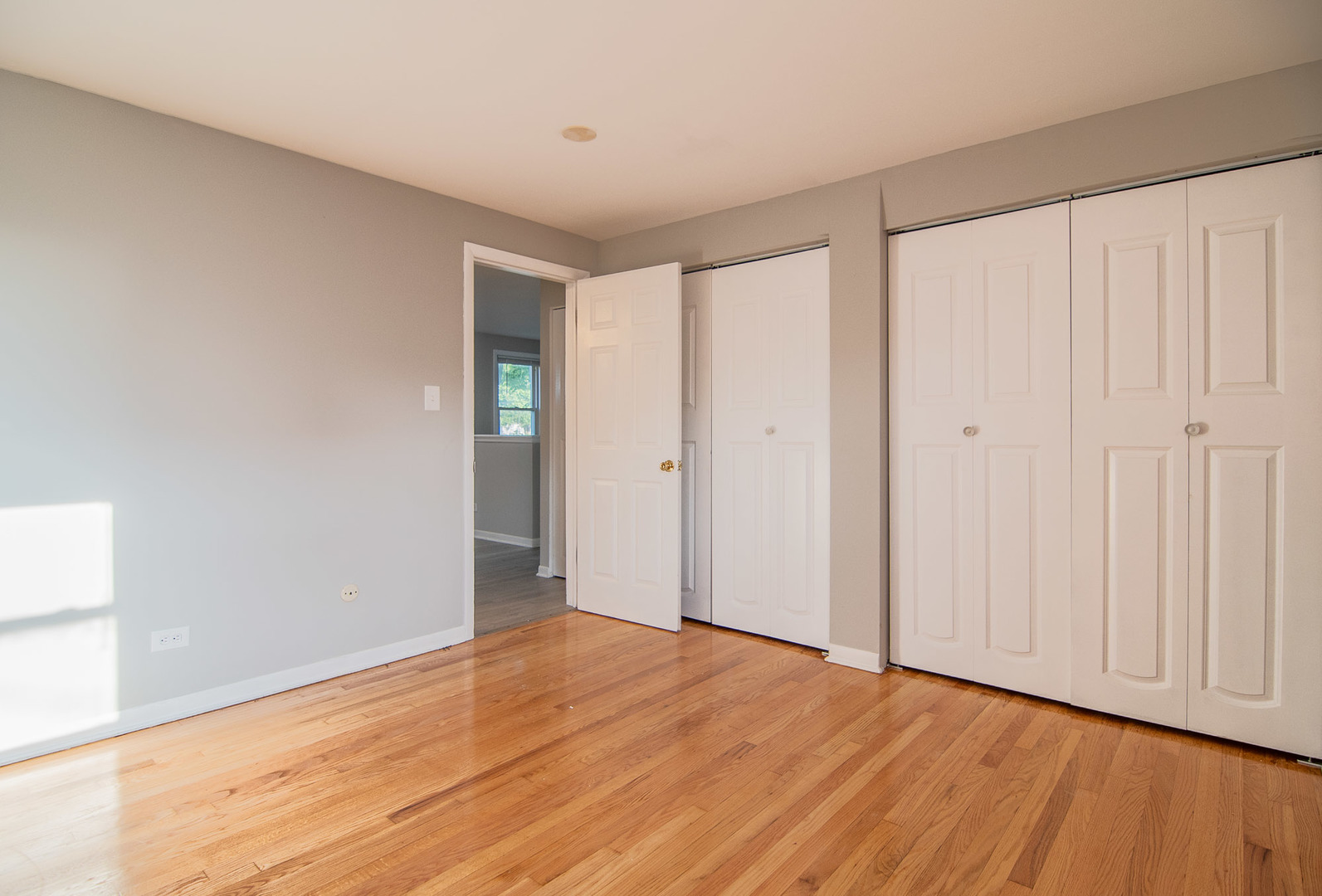 12909 Page Street, Blue Island, IL 60406