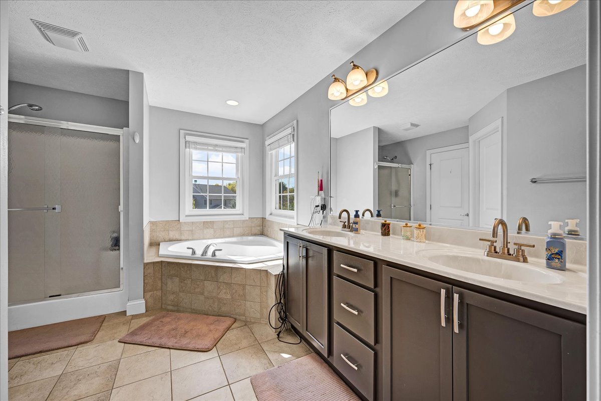 1001 Mugho Court, Normal, IL 61761