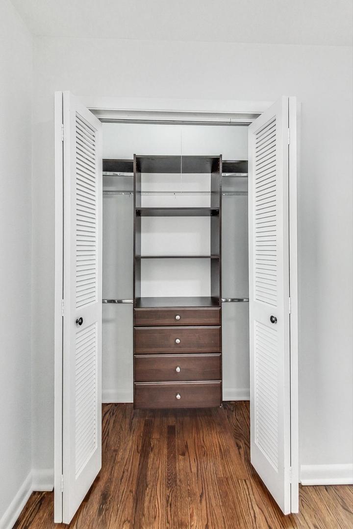 1108 Fortuna Avenue #1, Park Ridge, IL 60068