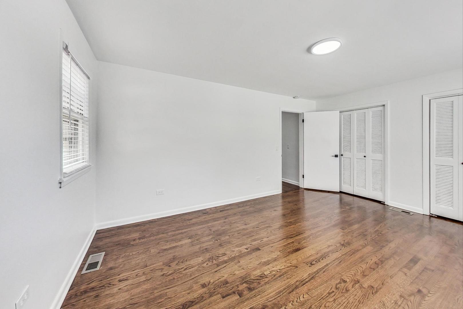 1108 Fortuna Avenue #1, Park Ridge, IL 60068