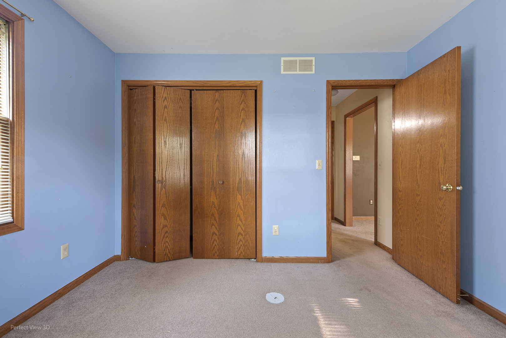 1212 Loren Drive, DeKalb, IL 60115