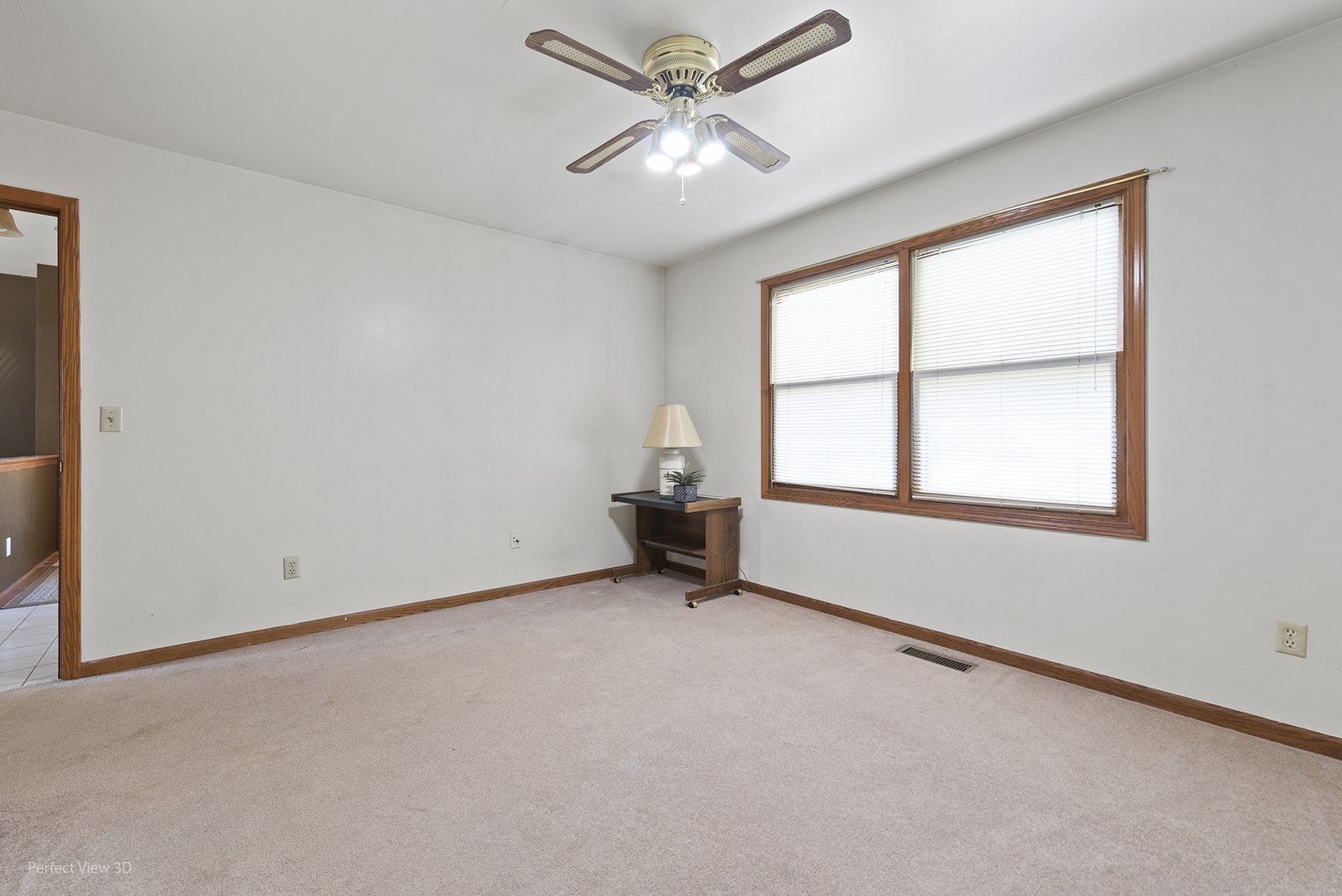 1212 Loren Drive, DeKalb, IL 60115