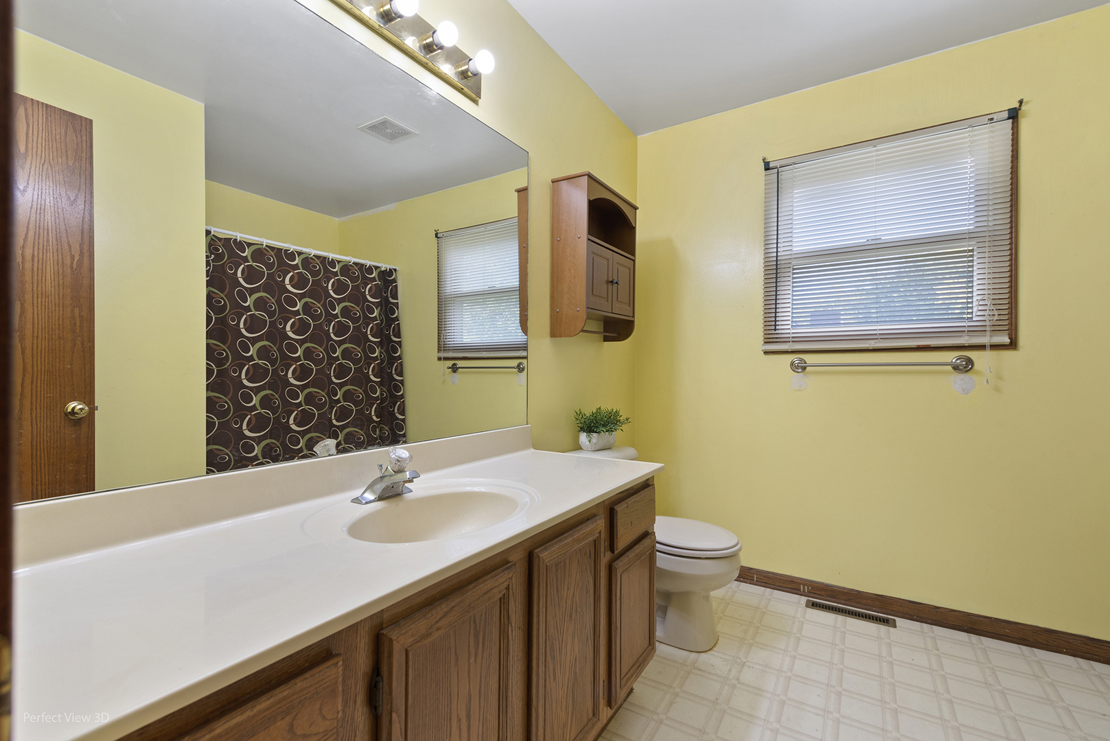 1212 Loren Drive, DeKalb, IL 60115