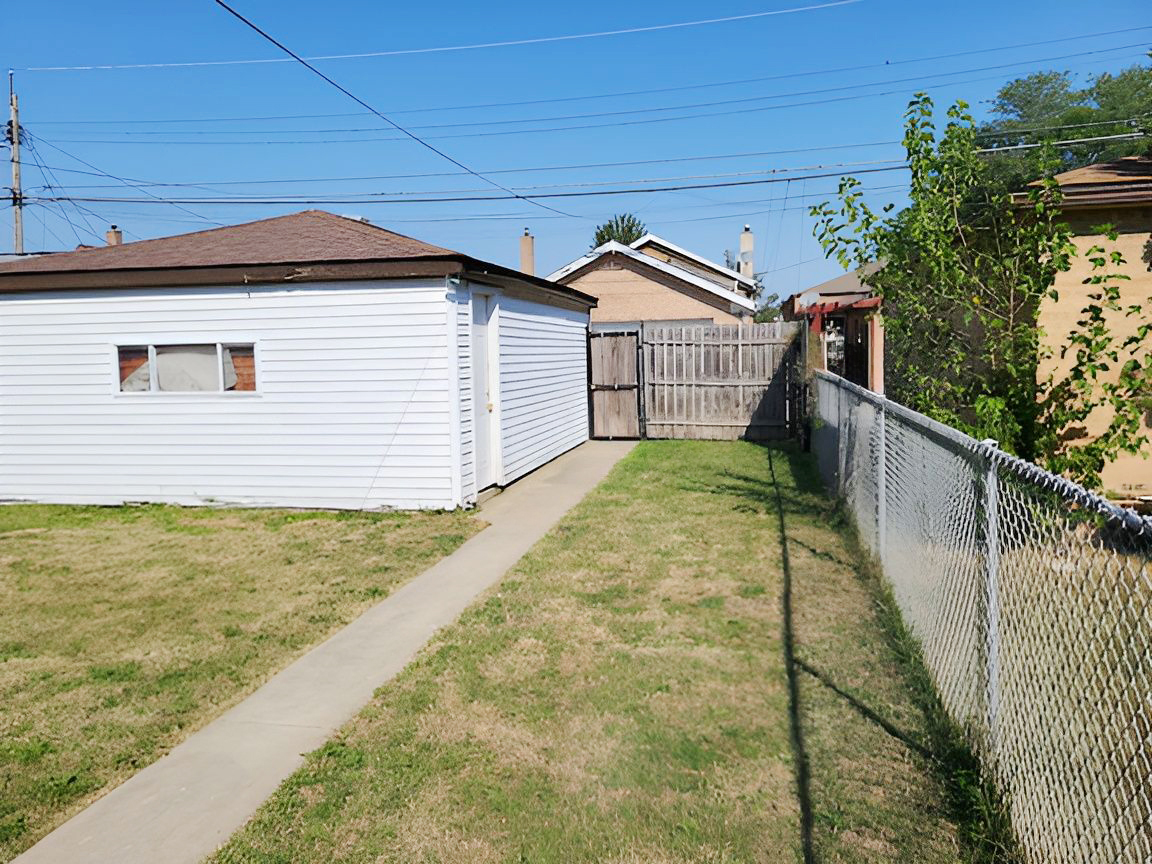 3814 W 69th Street, Chicago, IL 60629