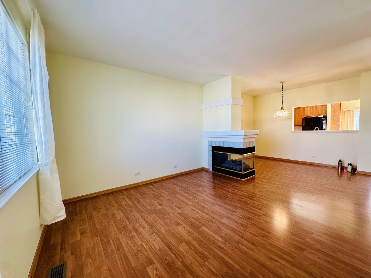 9499 Harrison Street #9499, Des Plaines, IL 60016