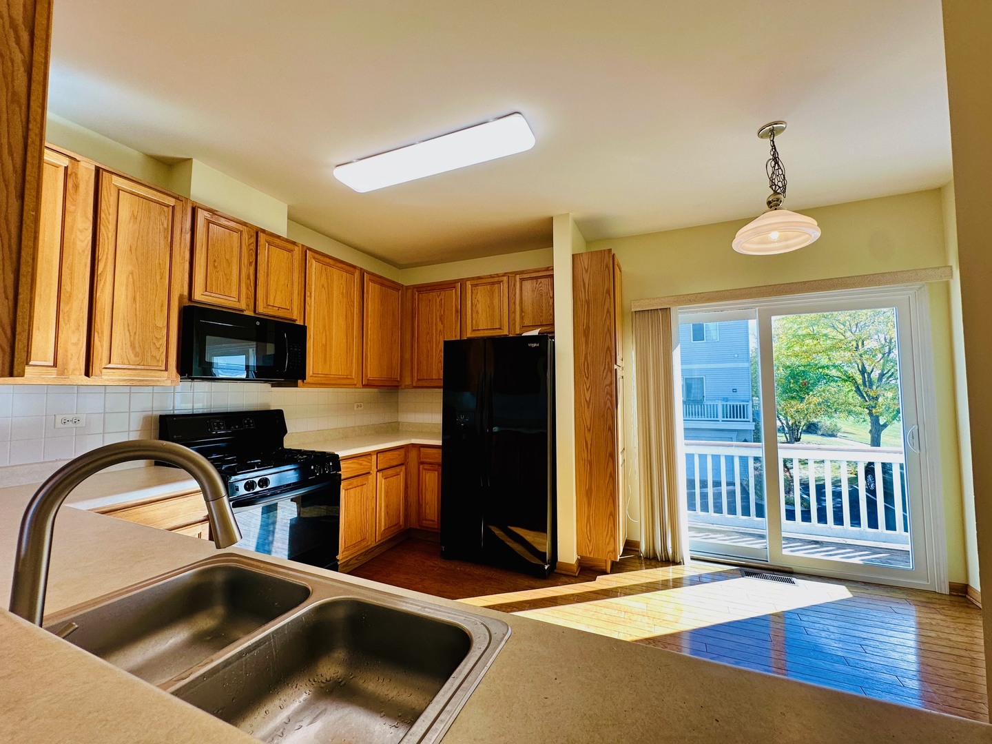 9499 Harrison Street #9499, Des Plaines, IL 60016