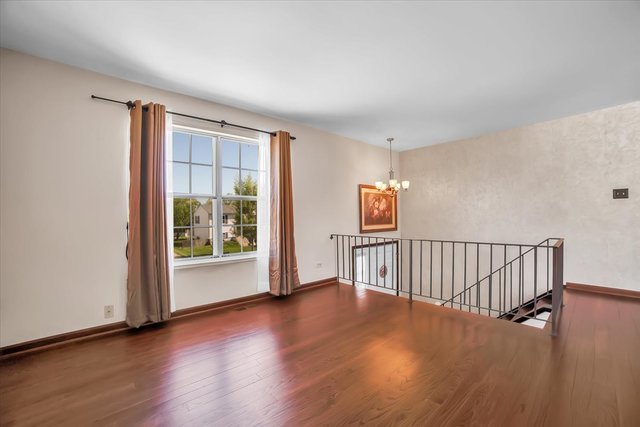 8049 W Norwood Drive, Frankfort, IL 60423