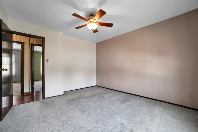 8049 W Norwood Drive, Frankfort, IL 60423