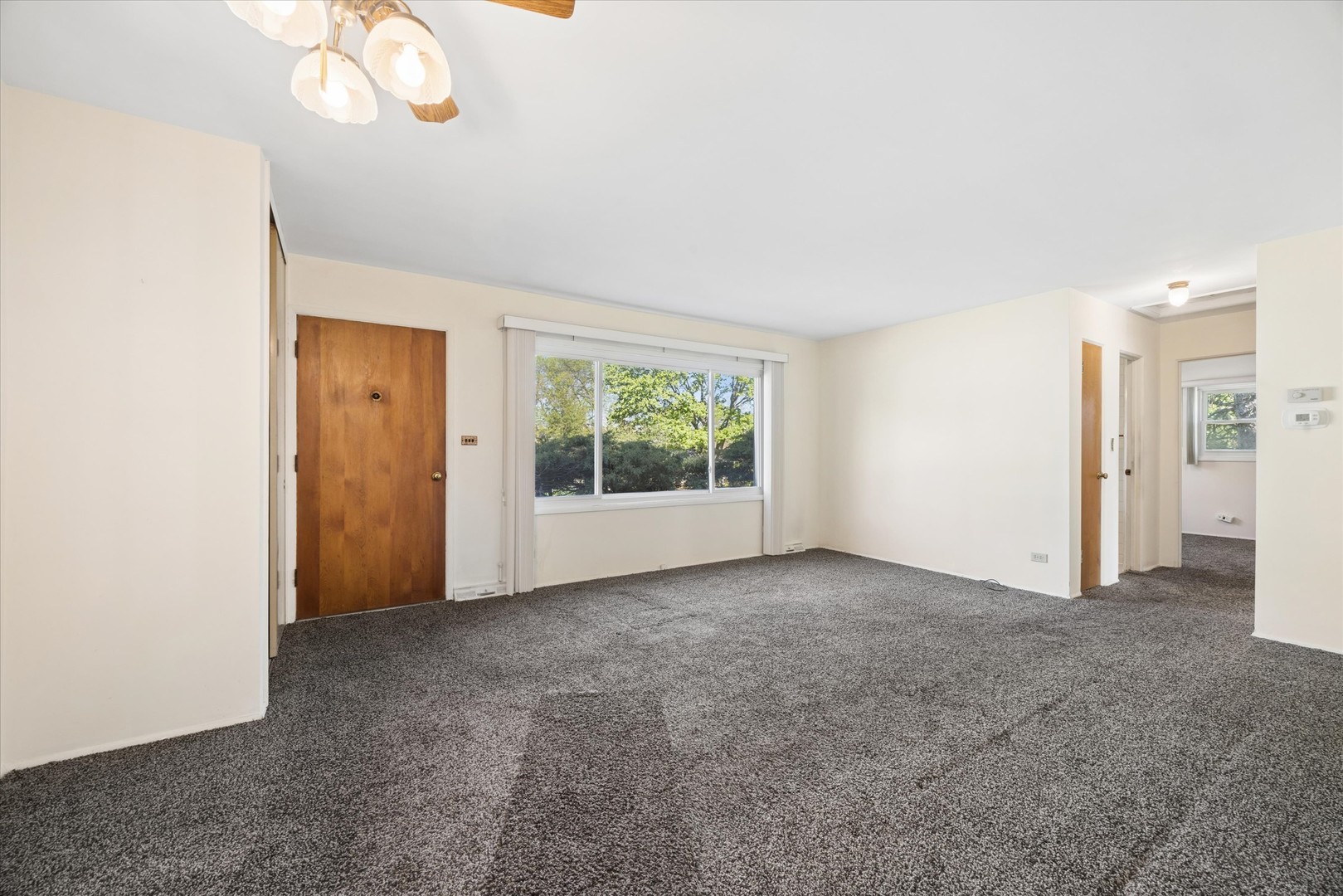 4005 Morton Avenue, Downers Grove, IL 60515