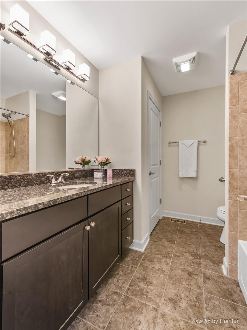 2122 Shermer Road, Glenview, IL 60026