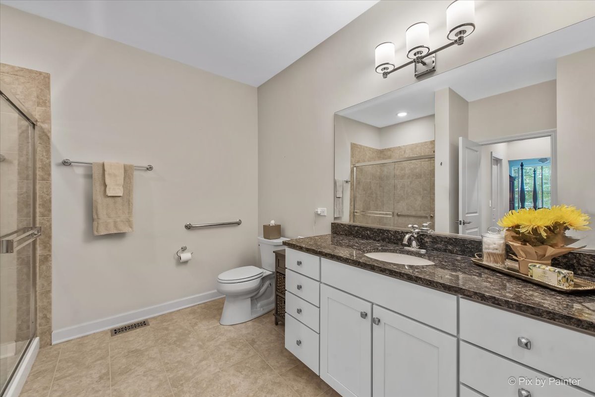 2122 Shermer Road, Glenview, IL 60026