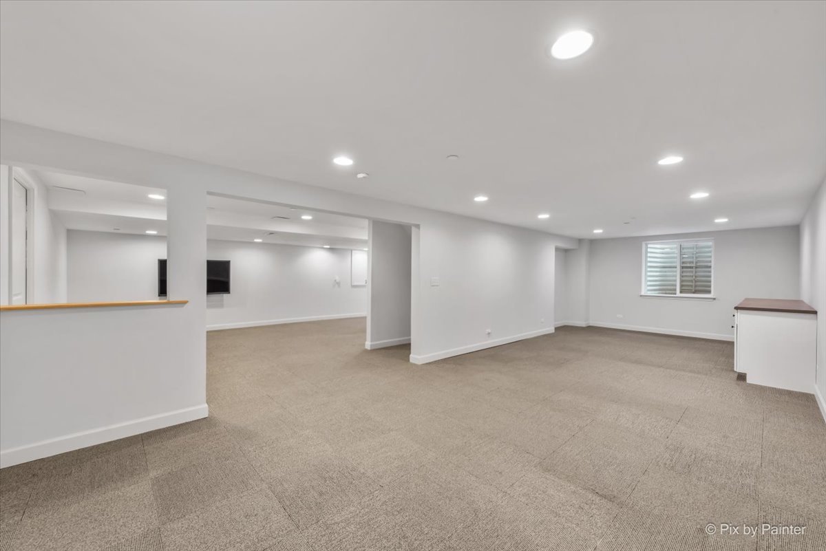 2122 Shermer Road, Glenview, IL 60026