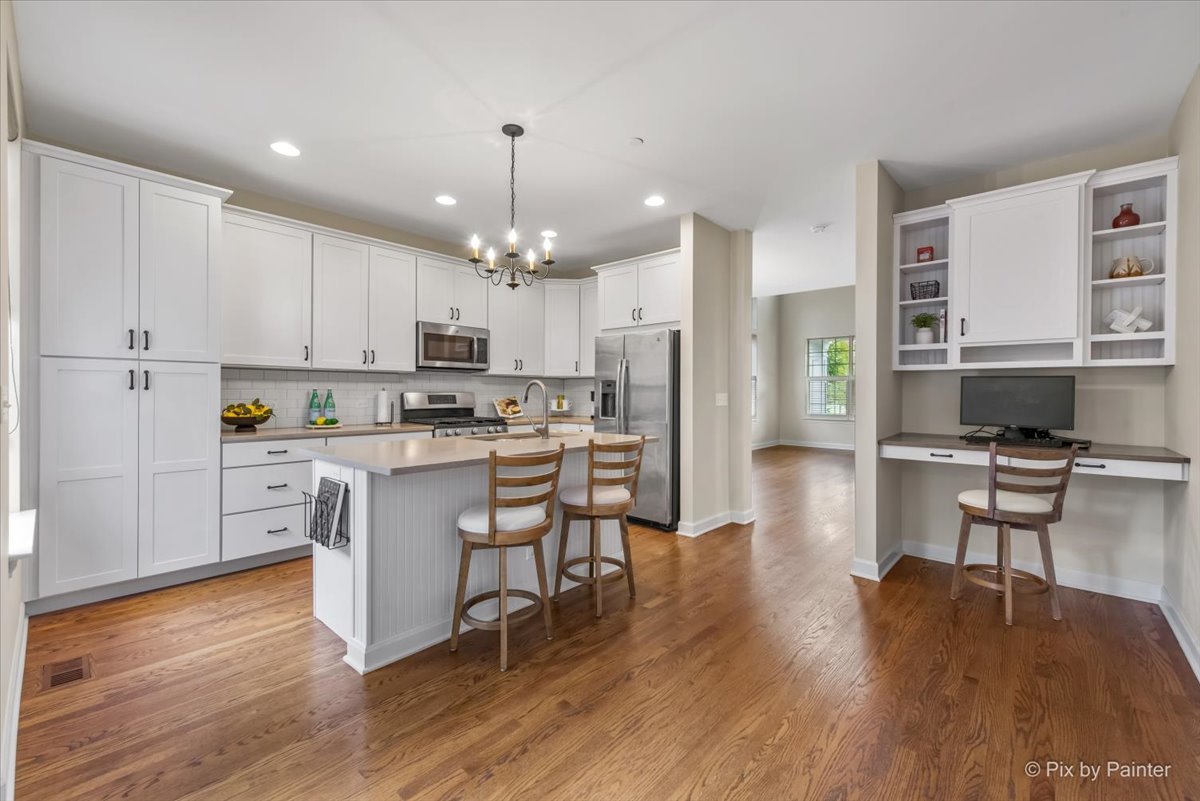 2122 Shermer Road, Glenview, IL 60026