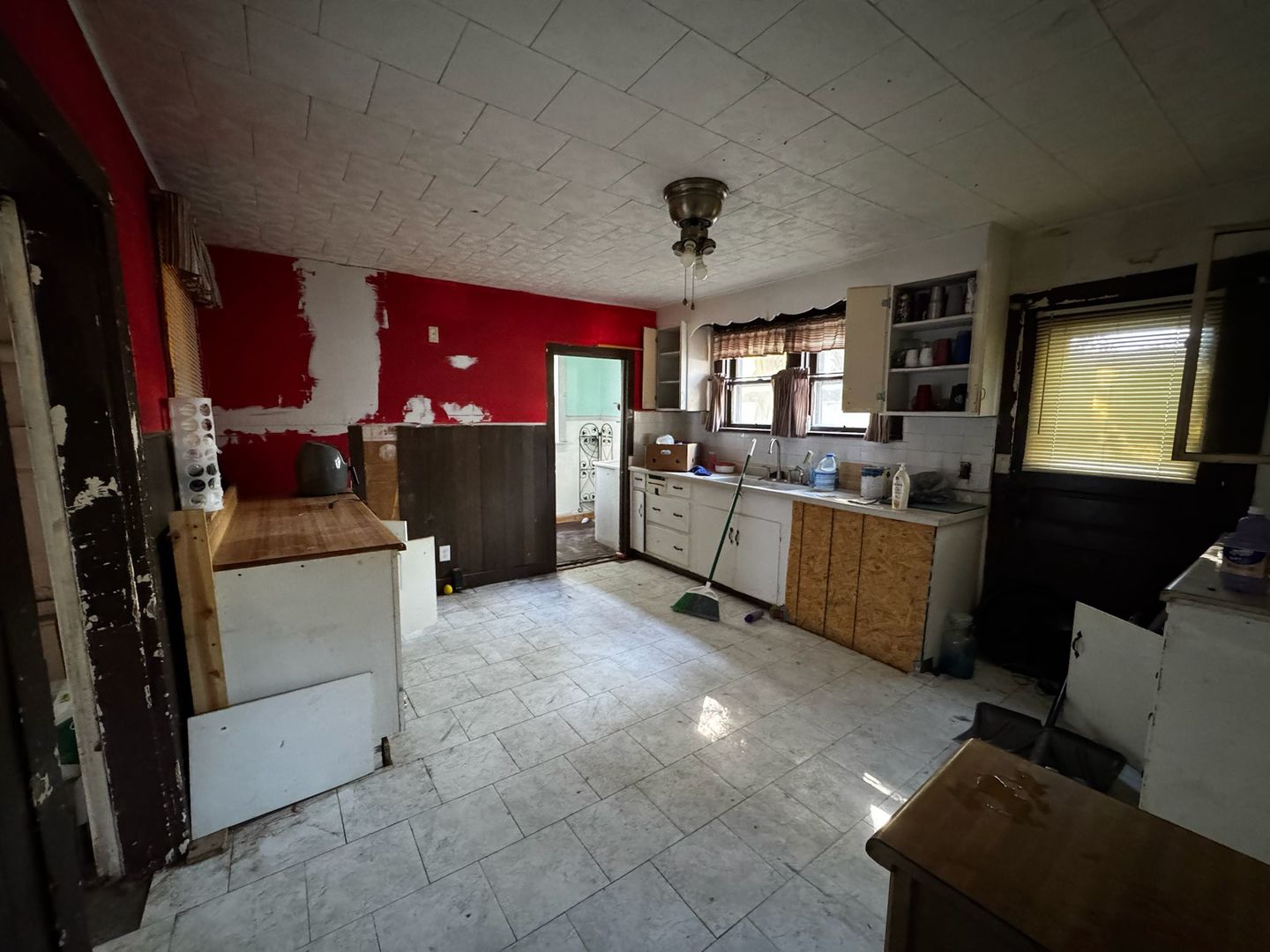 712 Cherry Street, Pana, IL 62557