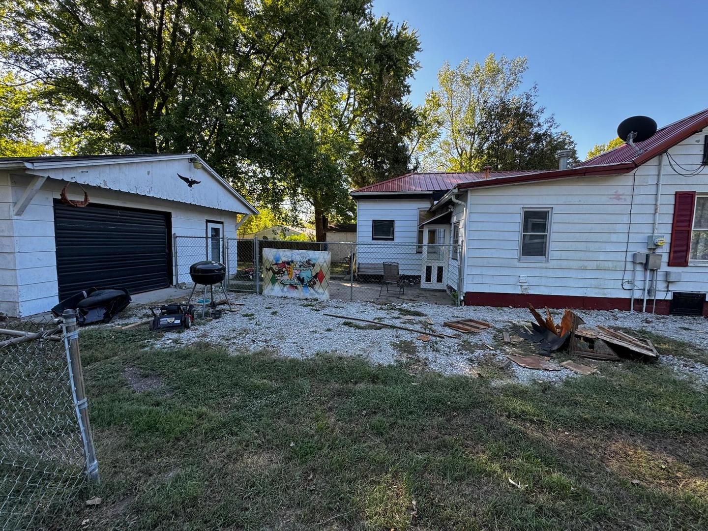 712 Cherry Street, Pana, IL 62557