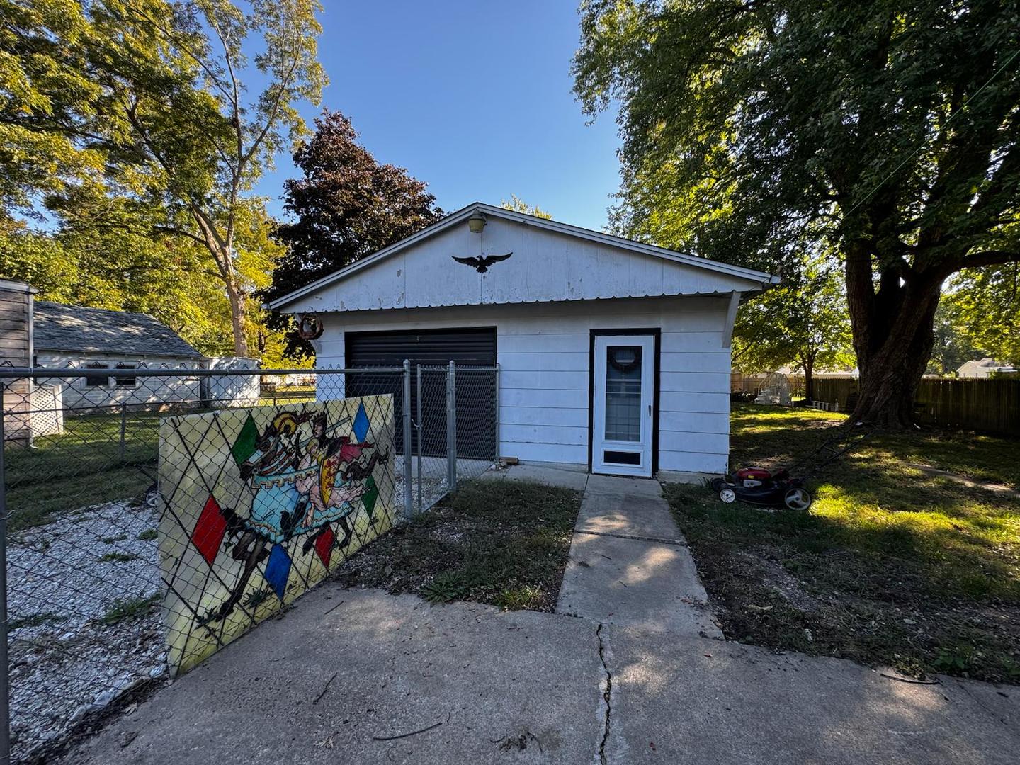 712 Cherry Street, Pana, IL 62557