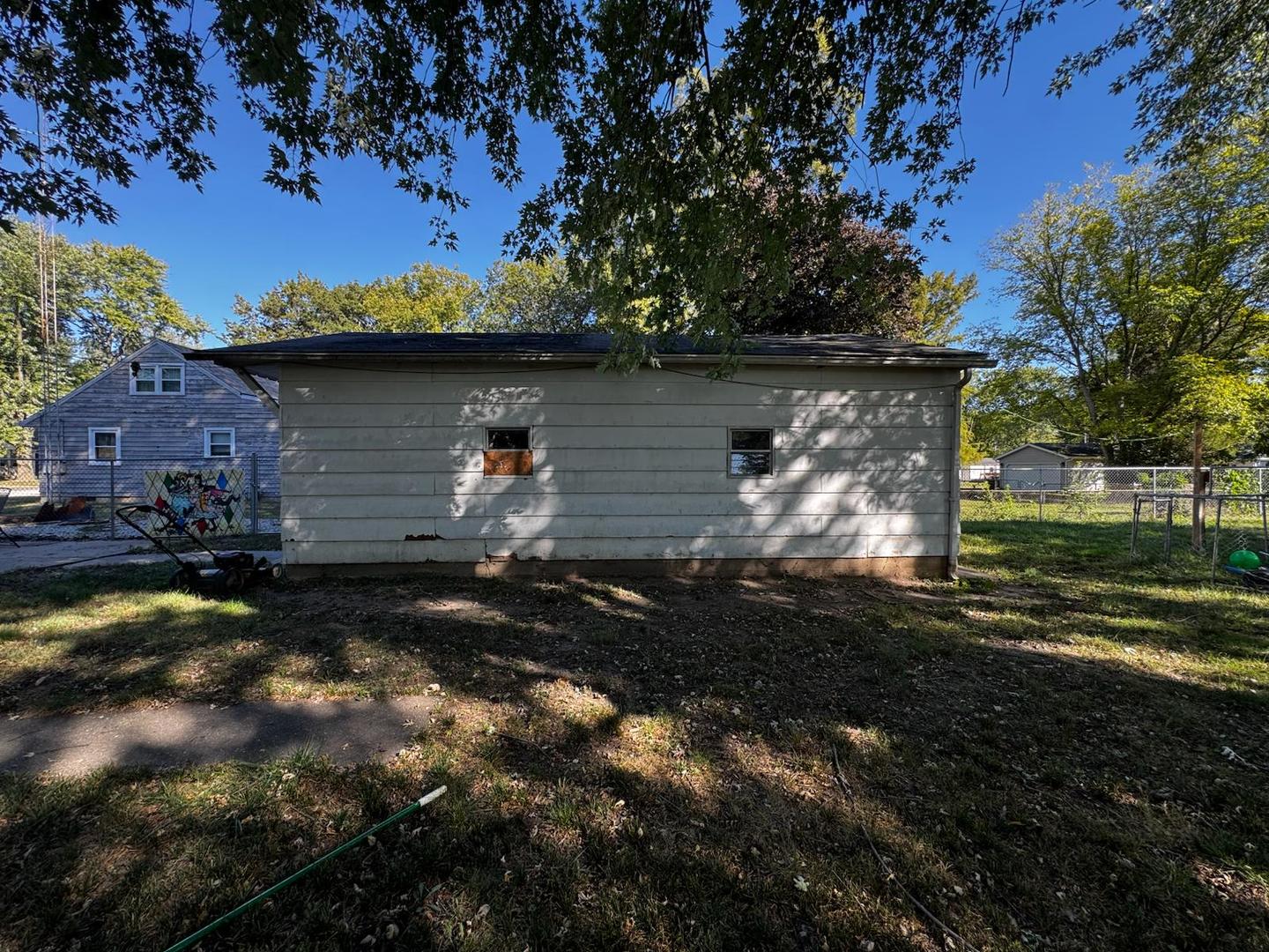 712 Cherry Street, Pana, IL 62557