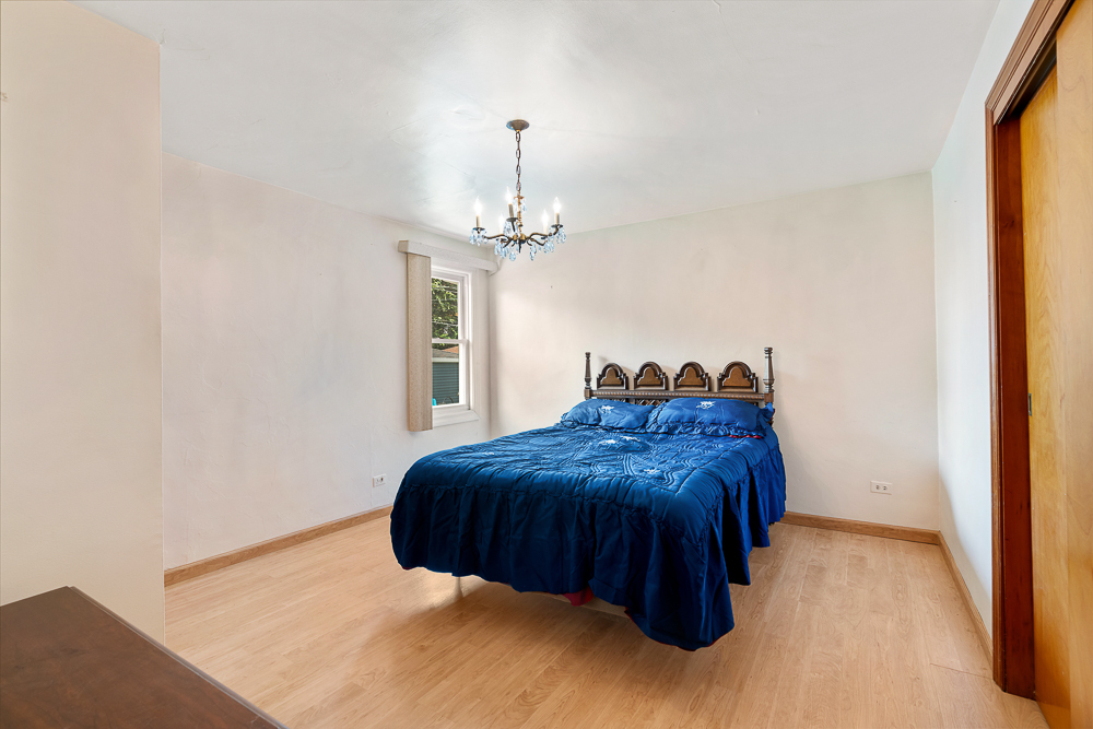3518 N Odell Avenue, Chicago, IL 60634