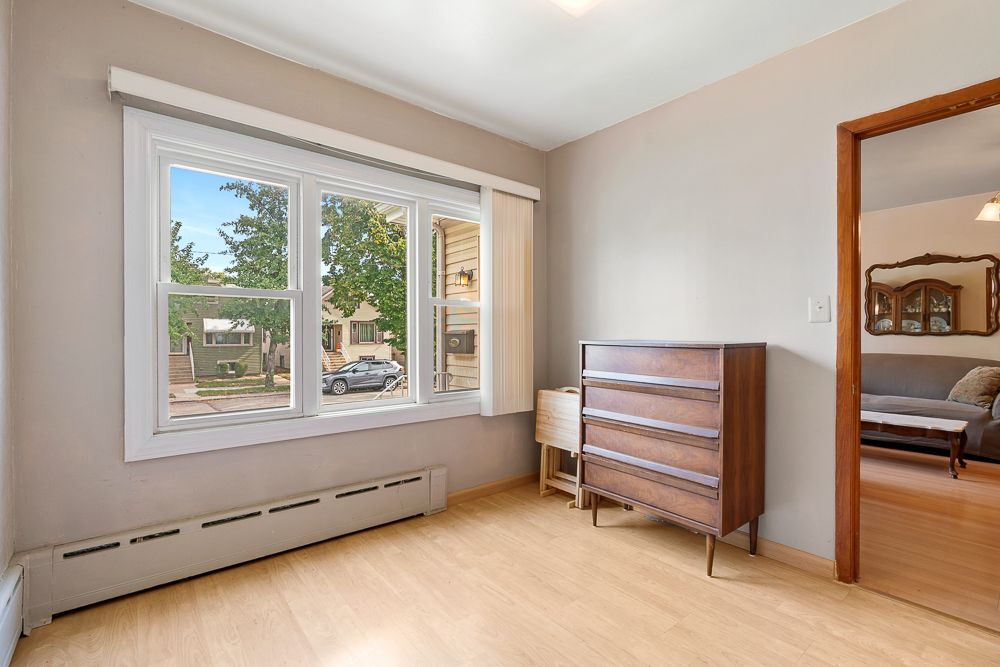 3518 N Odell Avenue, Chicago, IL 60634