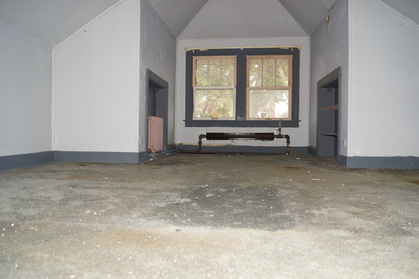 2632 N Marmora Avenue, Chicago, IL 60639