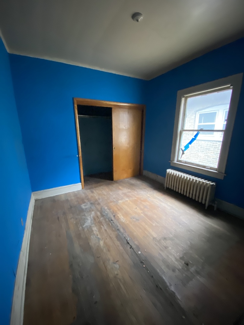 2632 N Marmora Avenue, Chicago, IL 60639