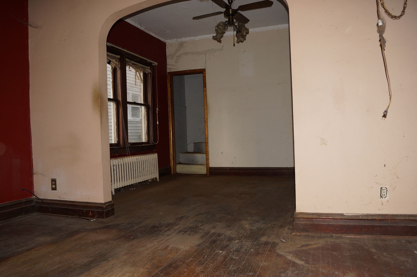 2632 N Marmora Avenue, Chicago, IL 60639