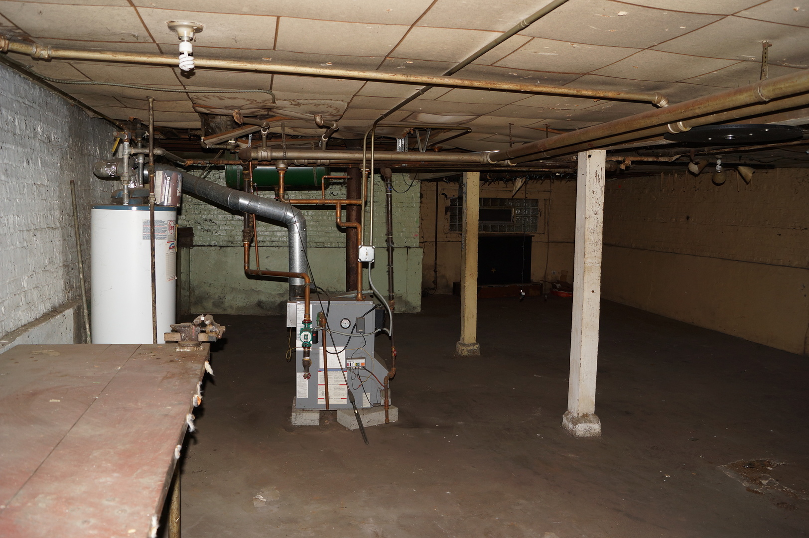 2632 N Marmora Avenue, Chicago, IL 60639