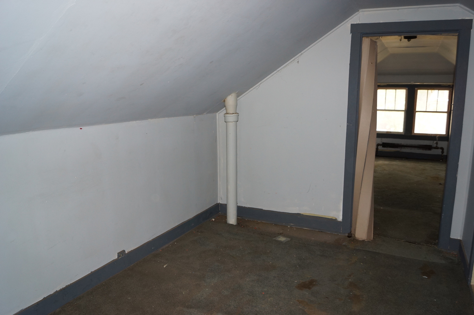 2632 N Marmora Avenue, Chicago, IL 60639