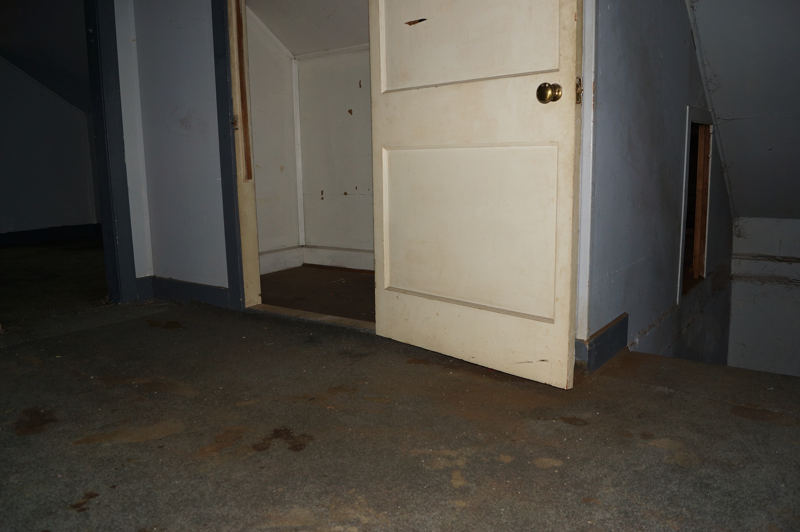 2632 N Marmora Avenue, Chicago, IL 60639