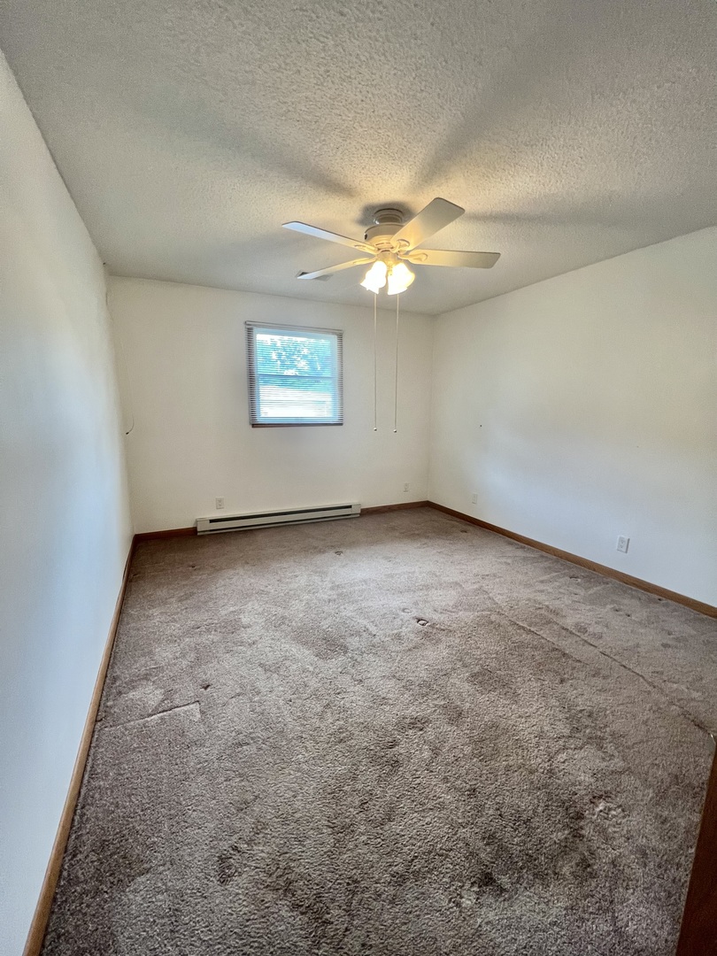 532 West Street #1, Lockport, IL 60441