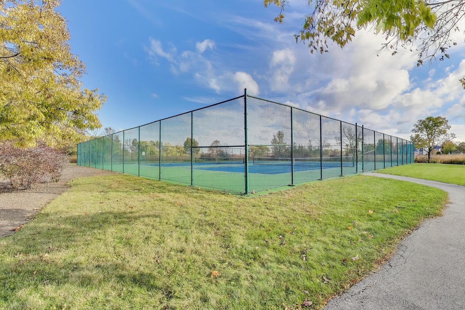 977 Harris Road #34, Grayslake, IL 60030