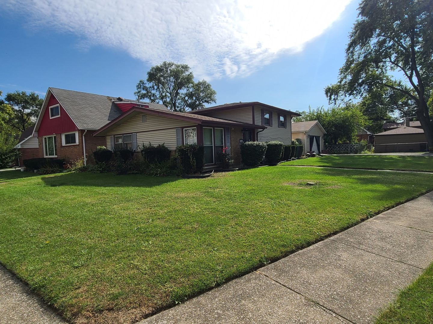 16843 Briargate Drive, Country Club Hills, IL 60478