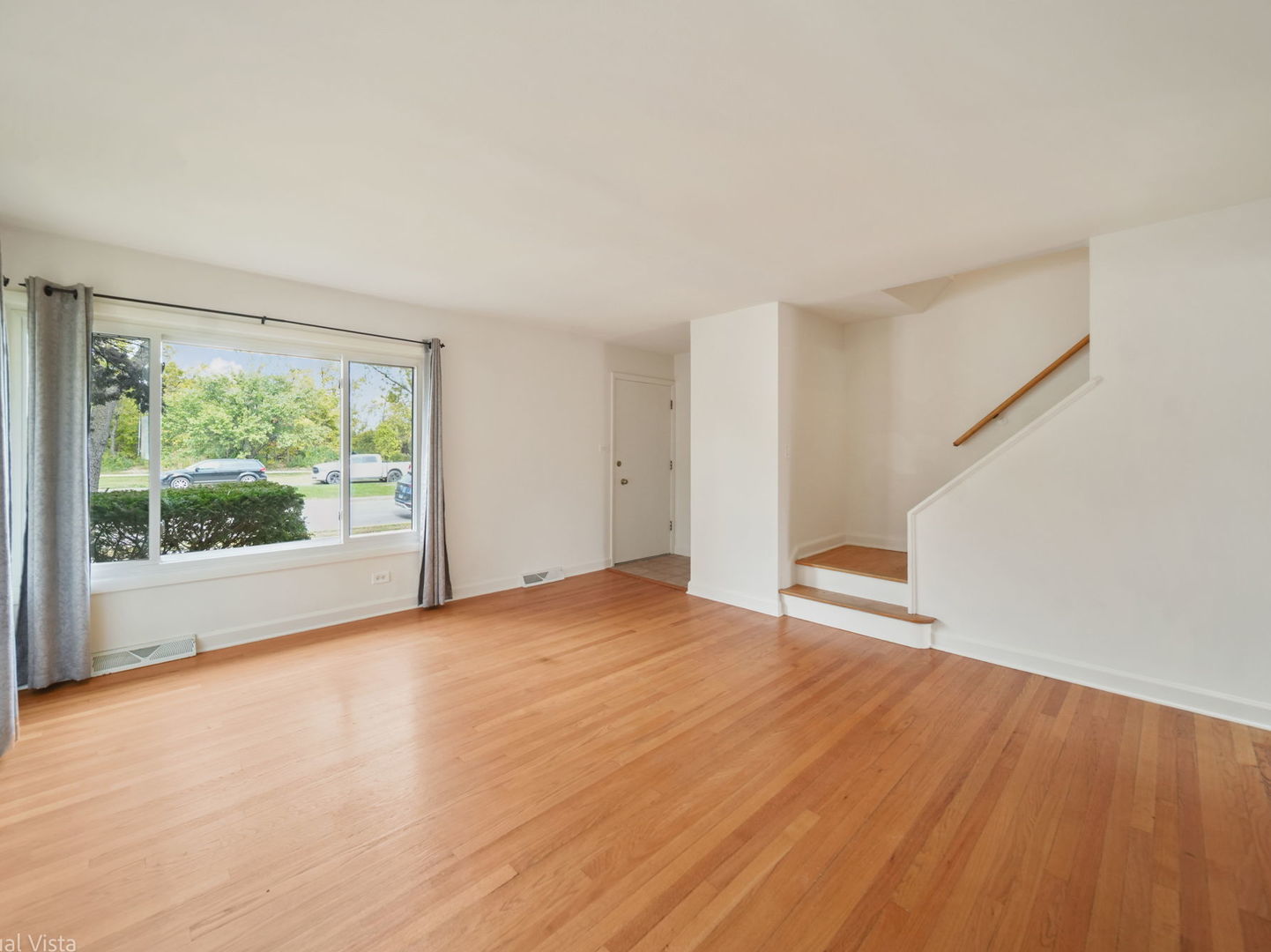 482 E Vallette Street, Elmhurst, IL 60126