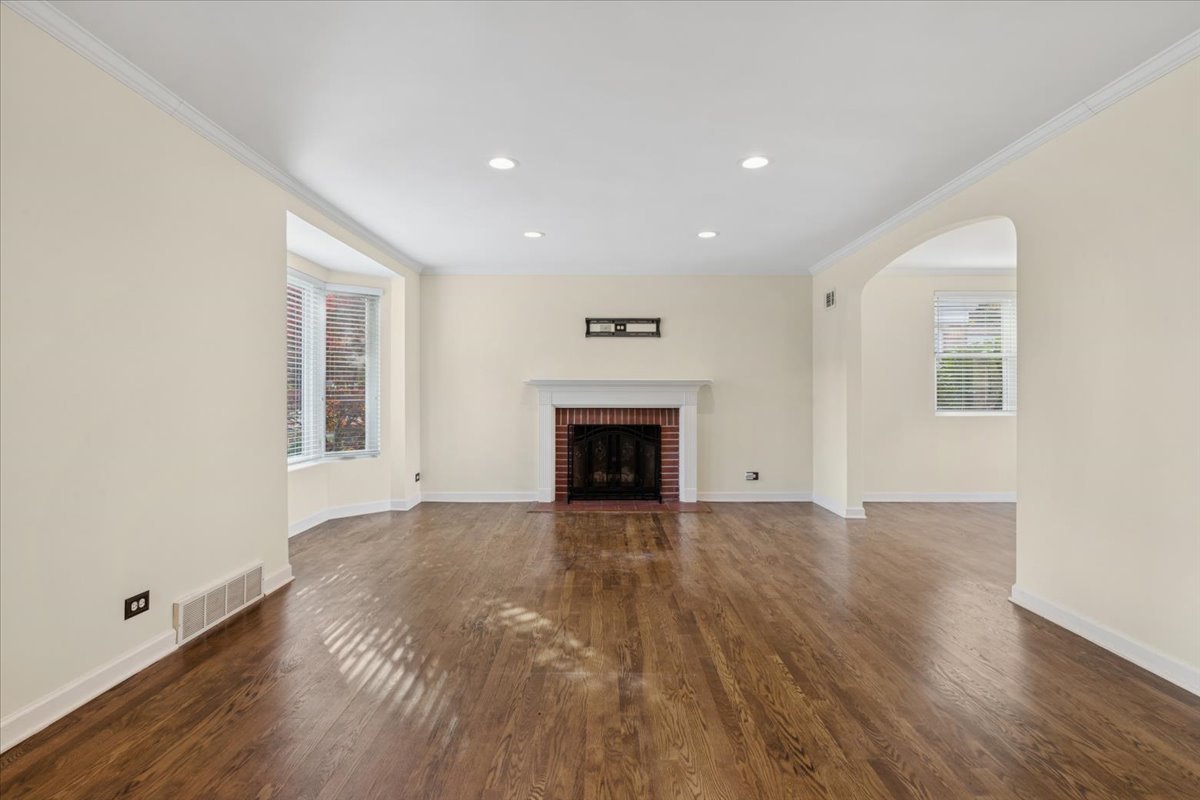 Lincolnwood, IL 60712