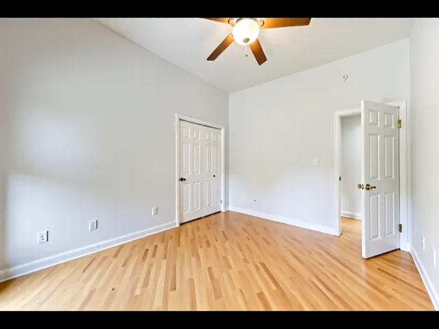 2058 W Washington Boulevard, Chicago, IL 60612
