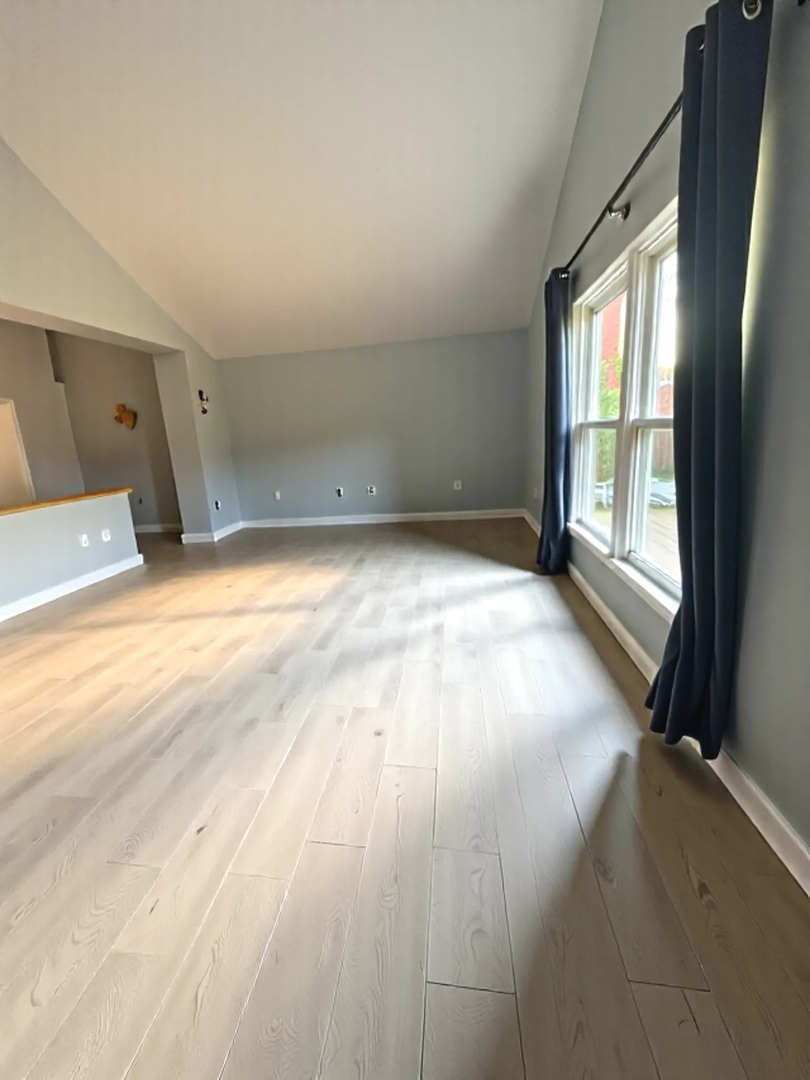 2058 W Washington Boulevard, Chicago, IL 60612