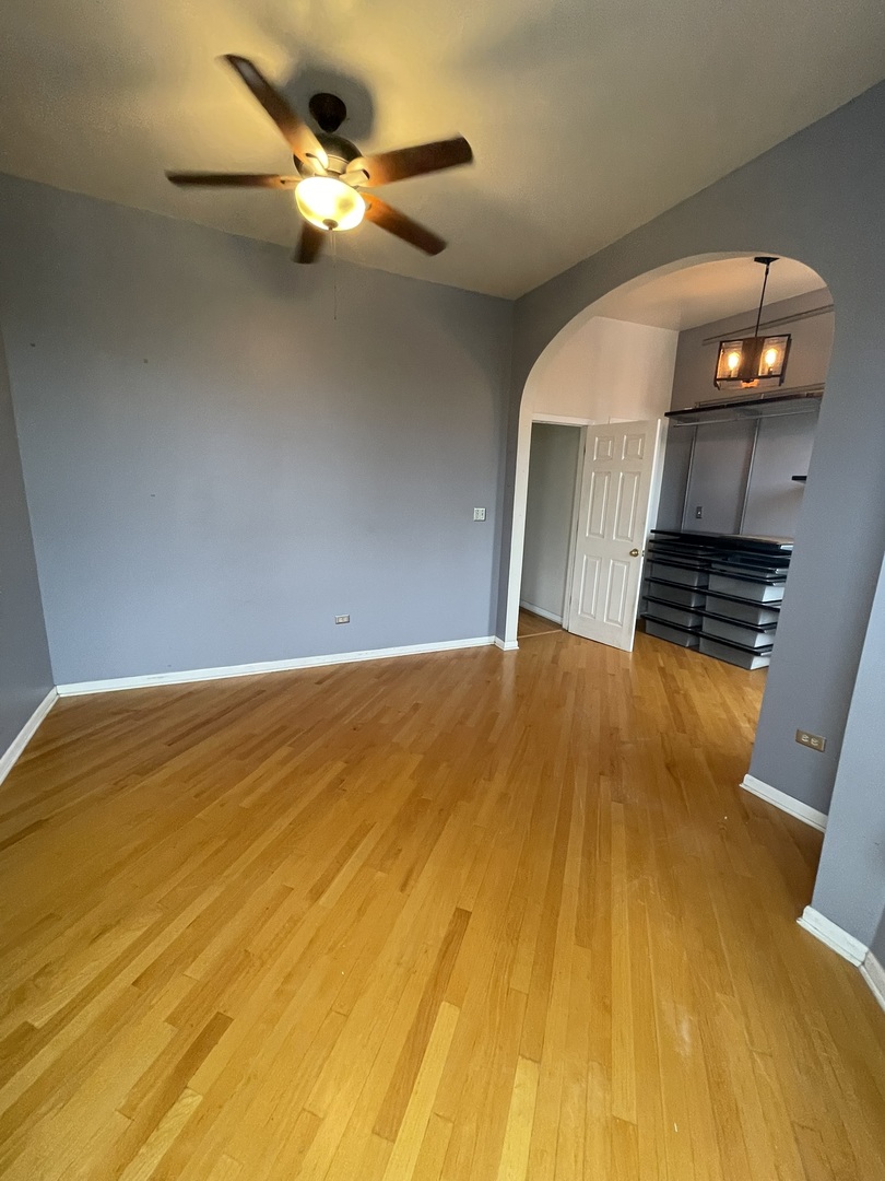 2058 W Washington Boulevard, Chicago, IL 60612