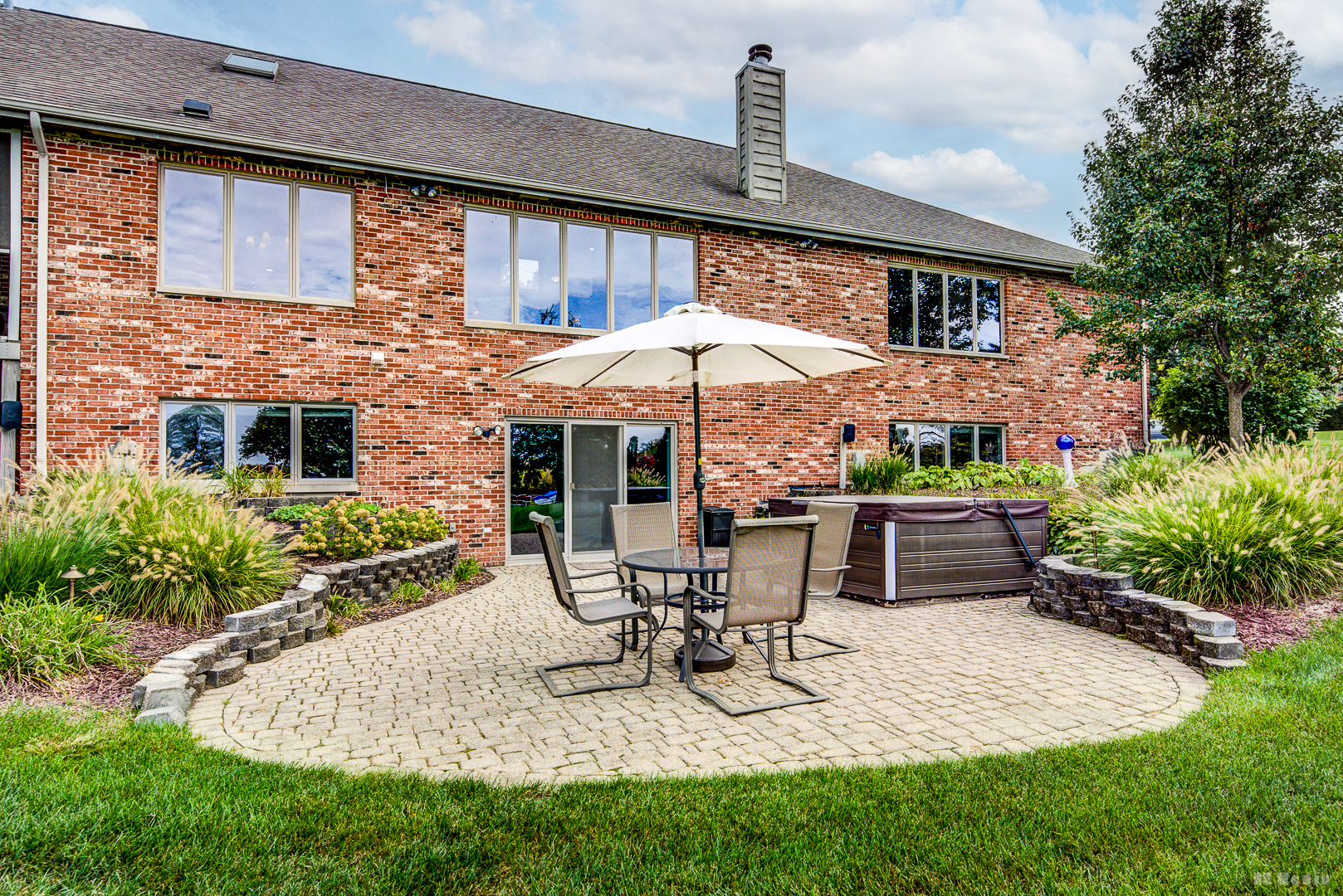 26002 S Cambridge Drive, Crete, IL 60417