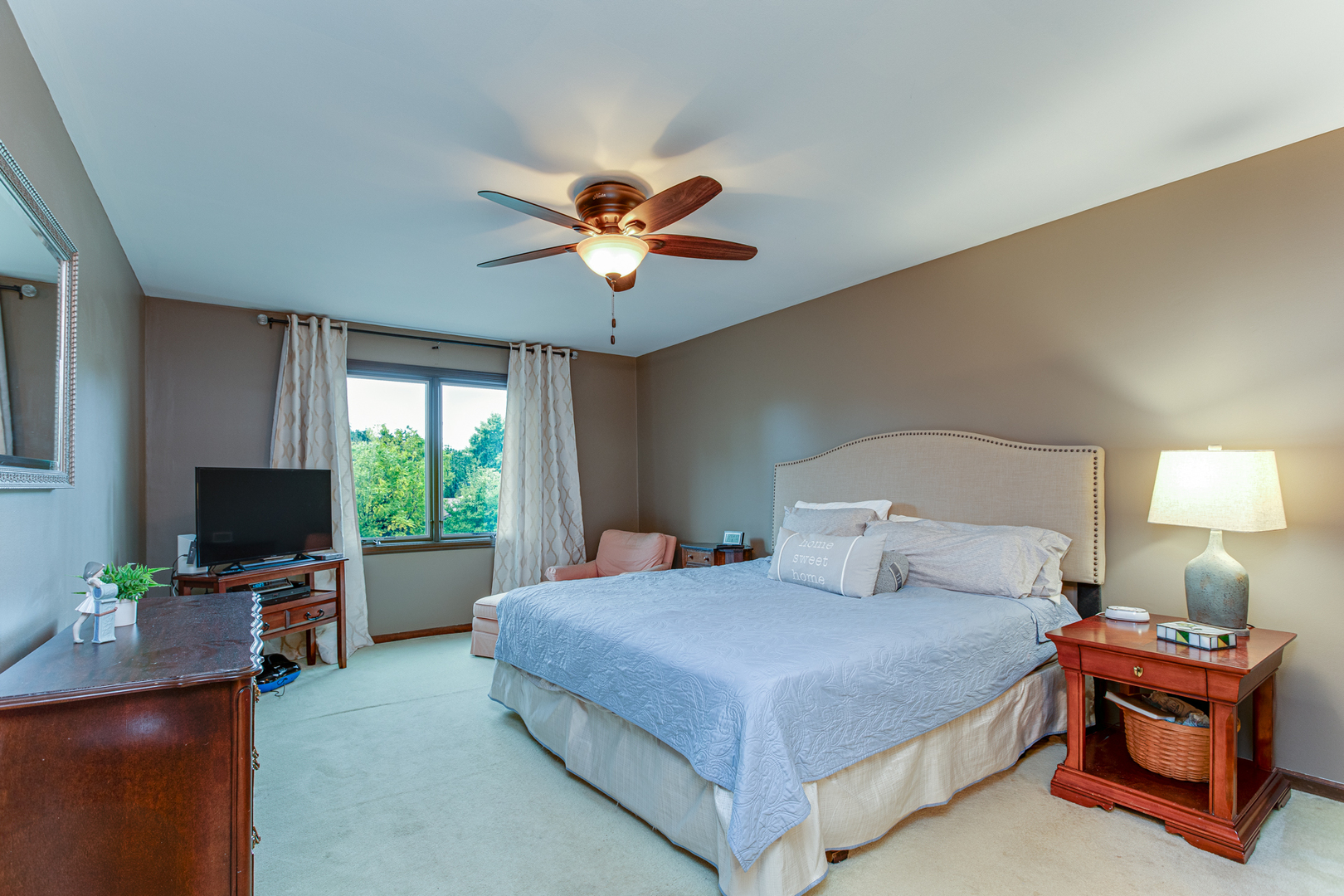 N675 Herrick Drive, Wheaton, IL 60187