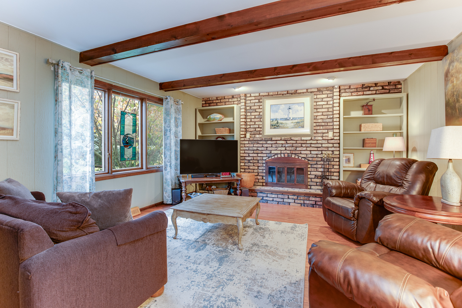 N675 Herrick Drive, Wheaton, IL 60187