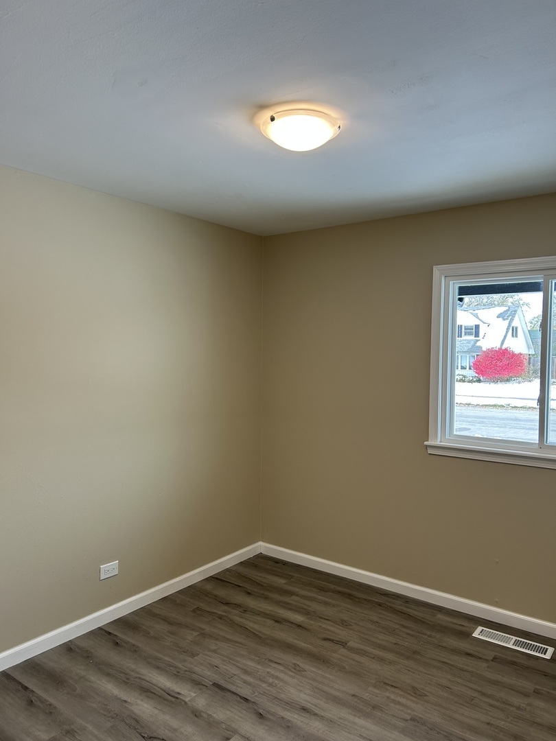 176 Craig Drive, Chicago Heights, IL 60411